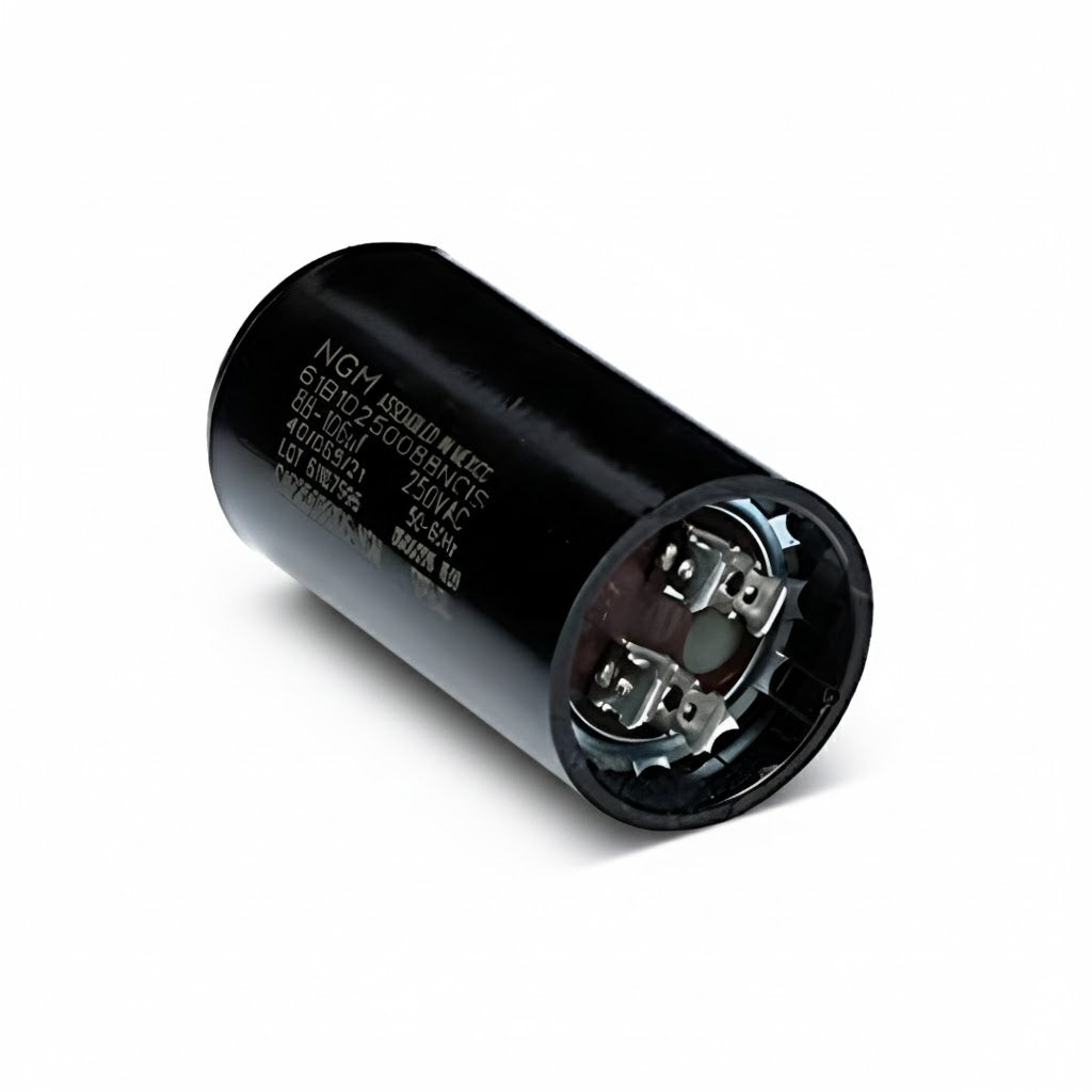 Capacitor de arranque industrial negro de 72-88 MFD y 330V de ERO Internacional para motores.