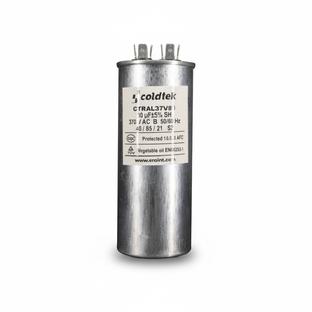 Capacitor de trabajo cilíndrico de aluminio de 80 microfaradios y 370 voltios marca Coldtek para sistemas de refrigeración industrial.