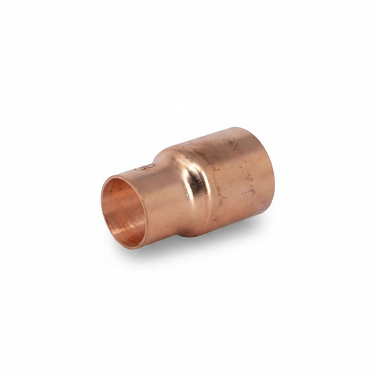 Reducción de cobre tipo Bushing medida 1 1/8 a 7/8 pulgadas para soldar marca CUMASTER para sistemas de refrigeración industrial.