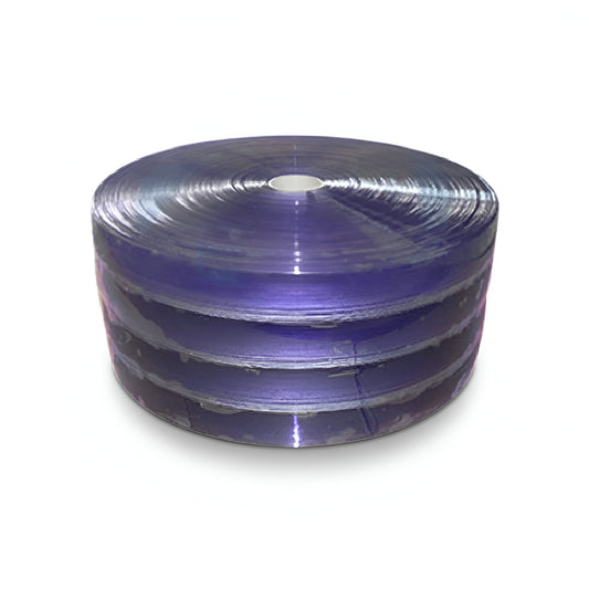 Rollo de PVC azul con costuras para cortina hawaiana de 90 metros marca ERO para control térmico industrial.